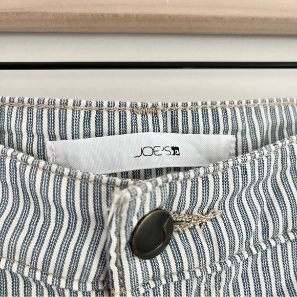 NWT Joe’s Jeans The Weekender Slim Fit Pin Stripe Crop Pants Blue White Size 31 - Picture 5 of 10